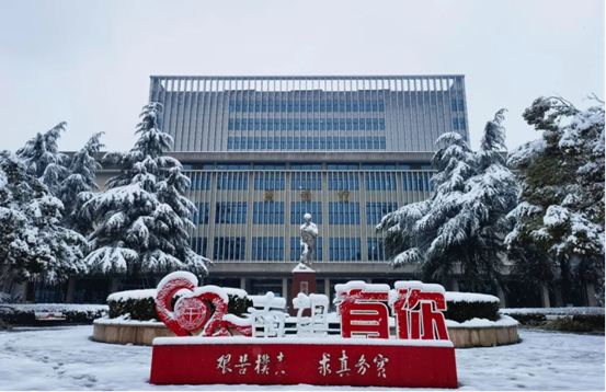 说明: //rcb.zwshipin.net/__local/D/A5/45/98248106BC471E07CC42AE311B4_DA595AE8_12F5E6.png