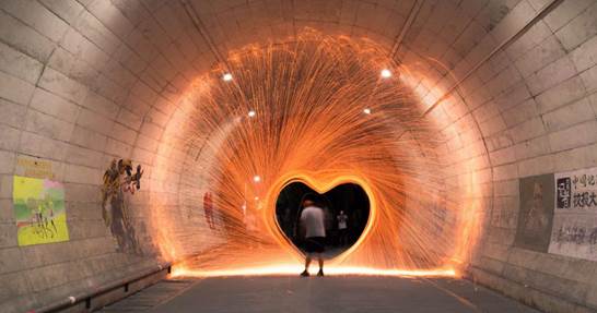 说明: //rcb.zwshipin.net/__local/0/B8/0A/97AE493F038003DA5ACDB2264E8_04A067AB_427C7.png