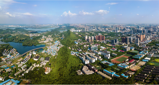 说明: //rcb.zwshipin.net/__local/1/6A/08/E1A51B03A98483CAAC4AC229E84_68F366D8_FB2E4.png